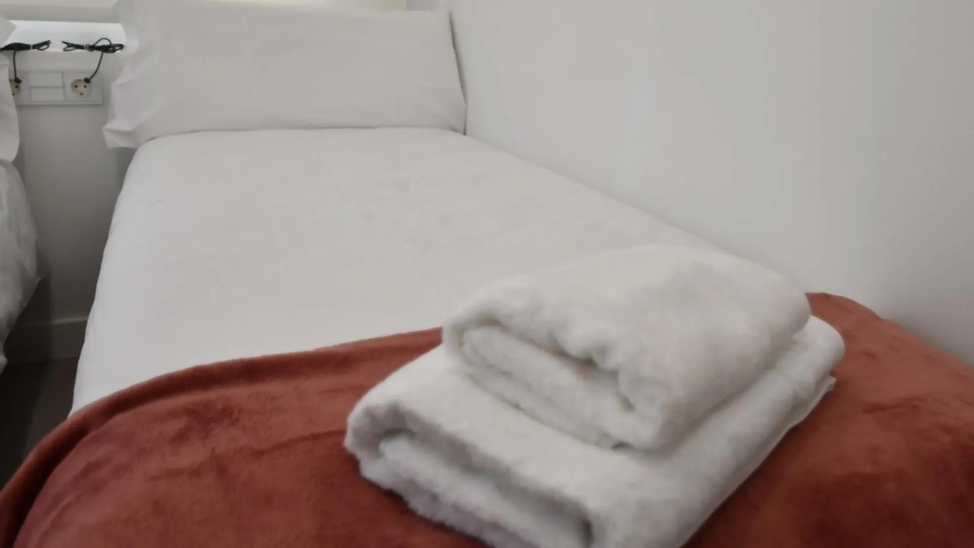 Apartamento 2 Habitaciones Y Magnifica Terraza Castelldefels 0*,  Spain