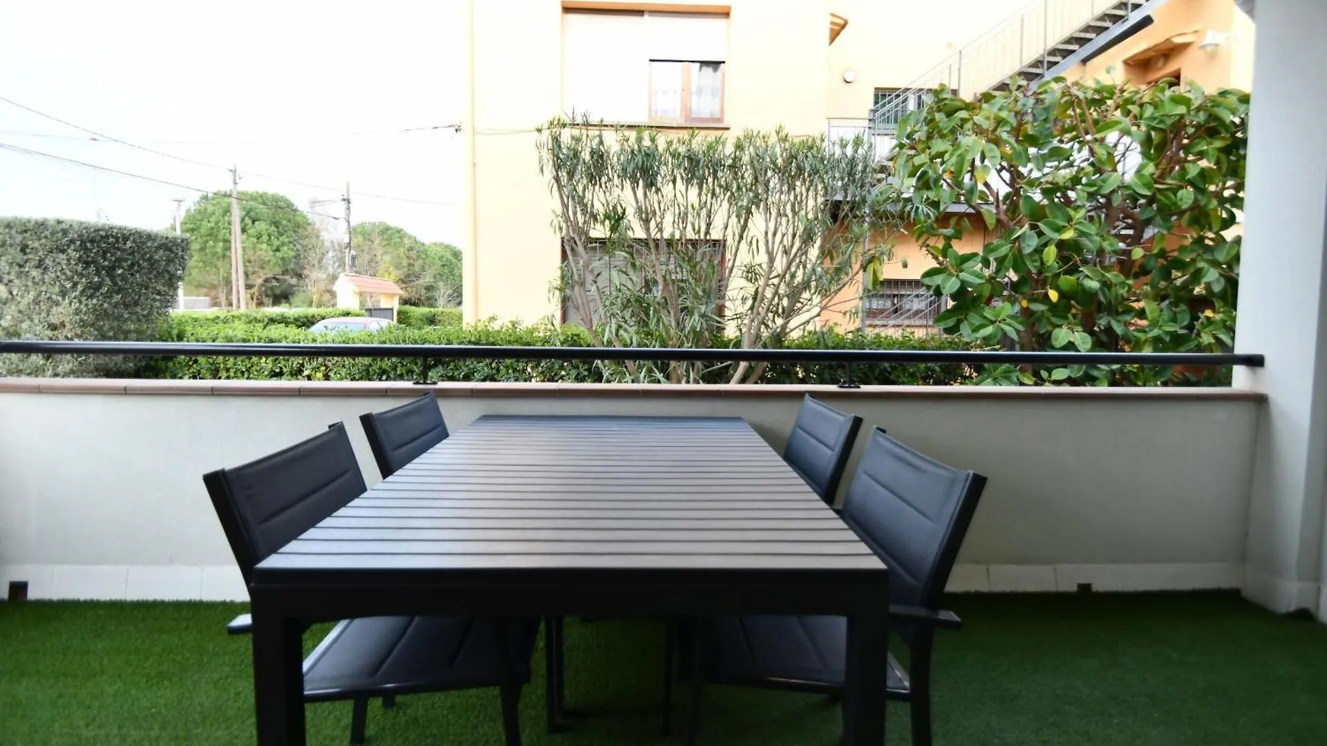 Apartamento 2 Habitaciones Y Magnifica Terraza Castelldefels